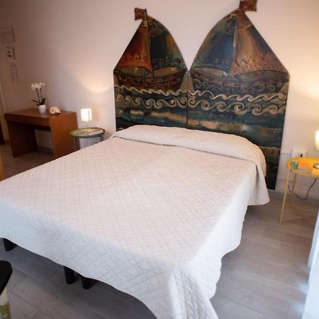 Hotel Umberto 로솔리나 마레 외부 사진